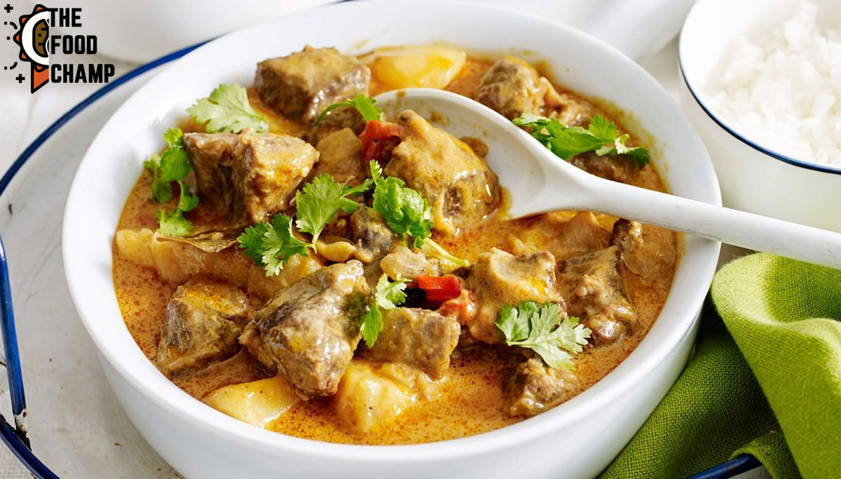 Massaman Curry Juara Makanan Internasional Thailand